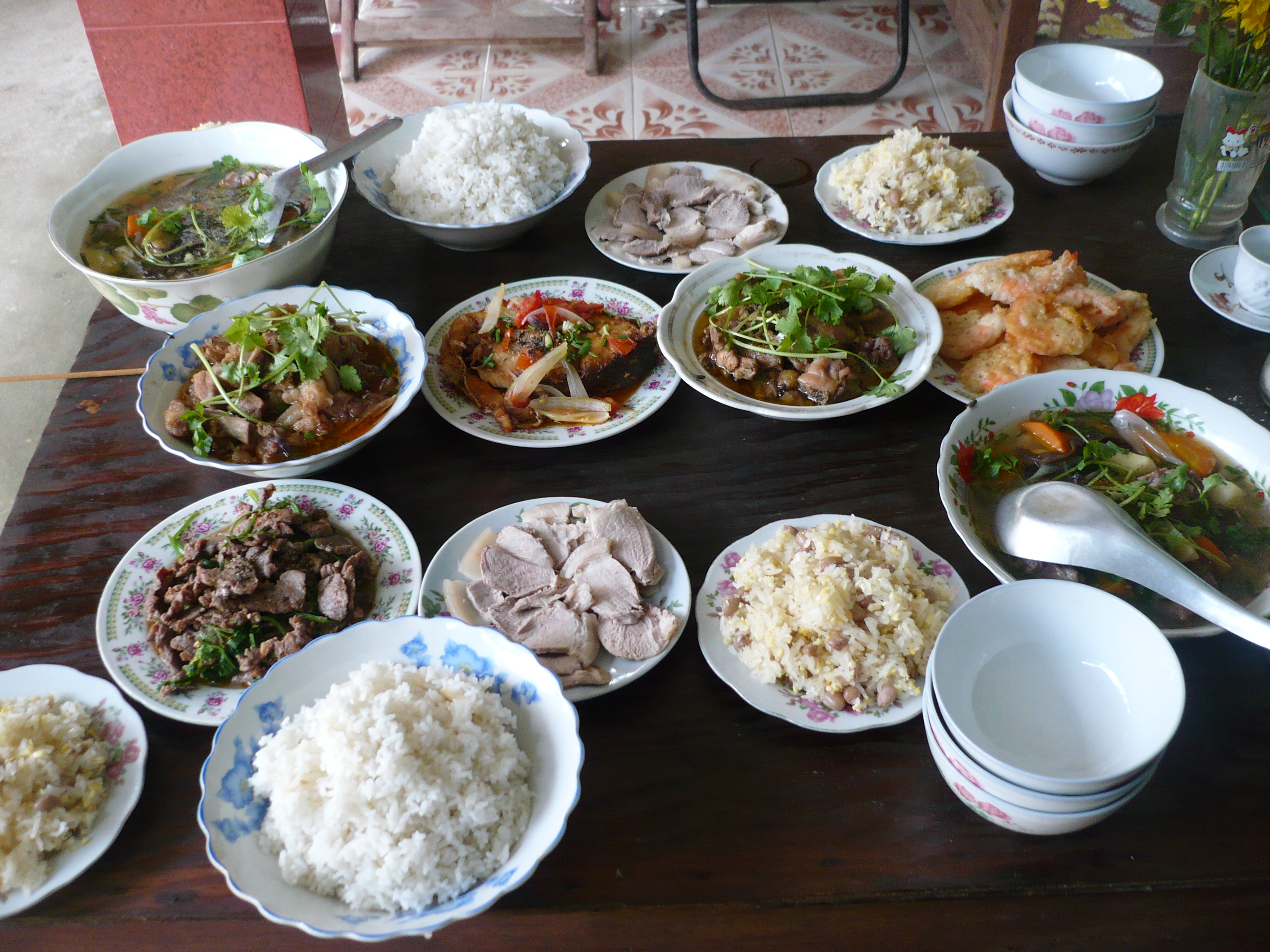 Những Món Ăn Đặc Sản Hấp Dẫn Tại Bình Liêu - Vietmountain Travel 1