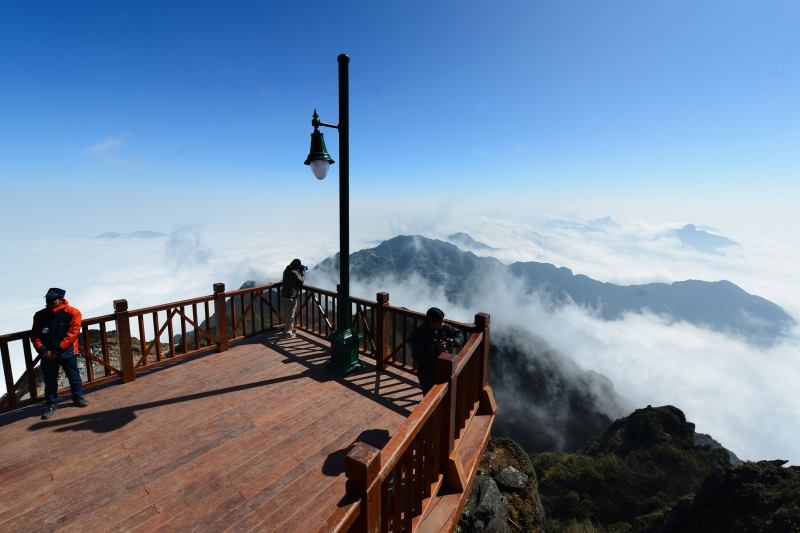 Top 12 địa điểm Săn Mây đẹp nhất Việt Nam - Vietmountain Travel 1