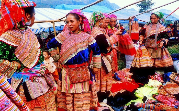 cho-muong-hum-lao-cai