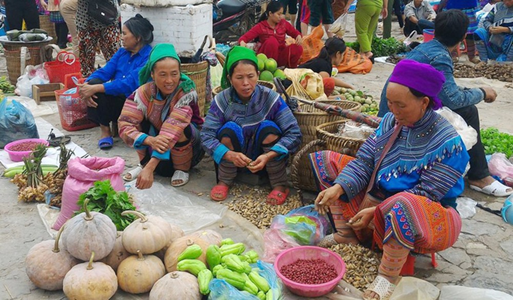 tour-y-ty-bac-ha-mua-lua-chin-vietmountain-travel7